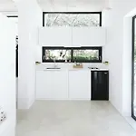 White Dream Summer House Apartment